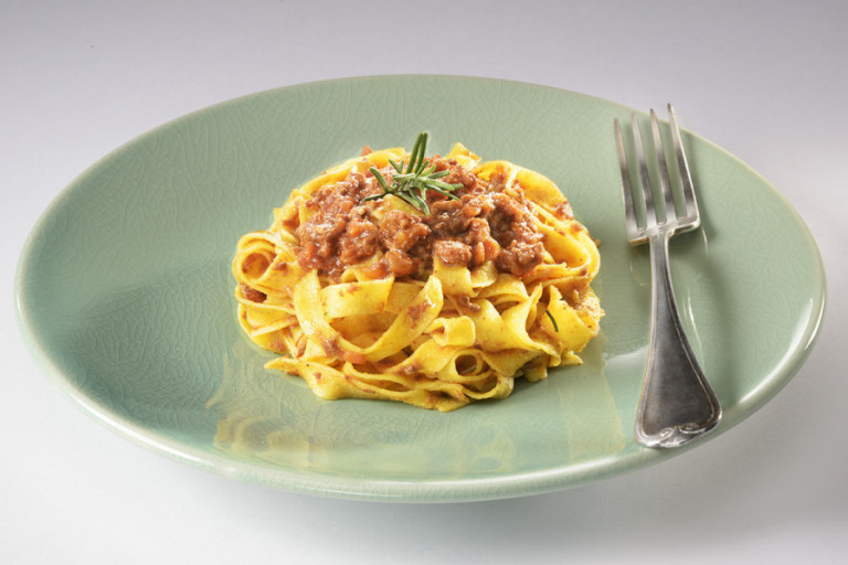 Menu CH1X Ragu Bolognese 6x840g Tins